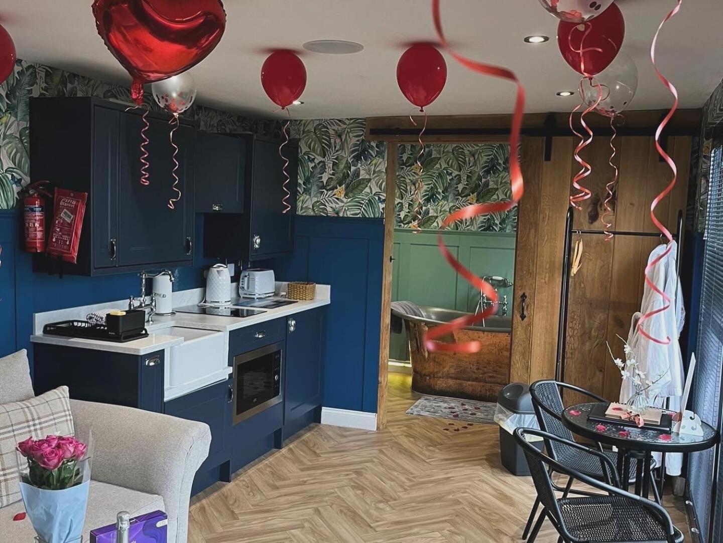 The Caswell Bay Hide Out Holiday home *